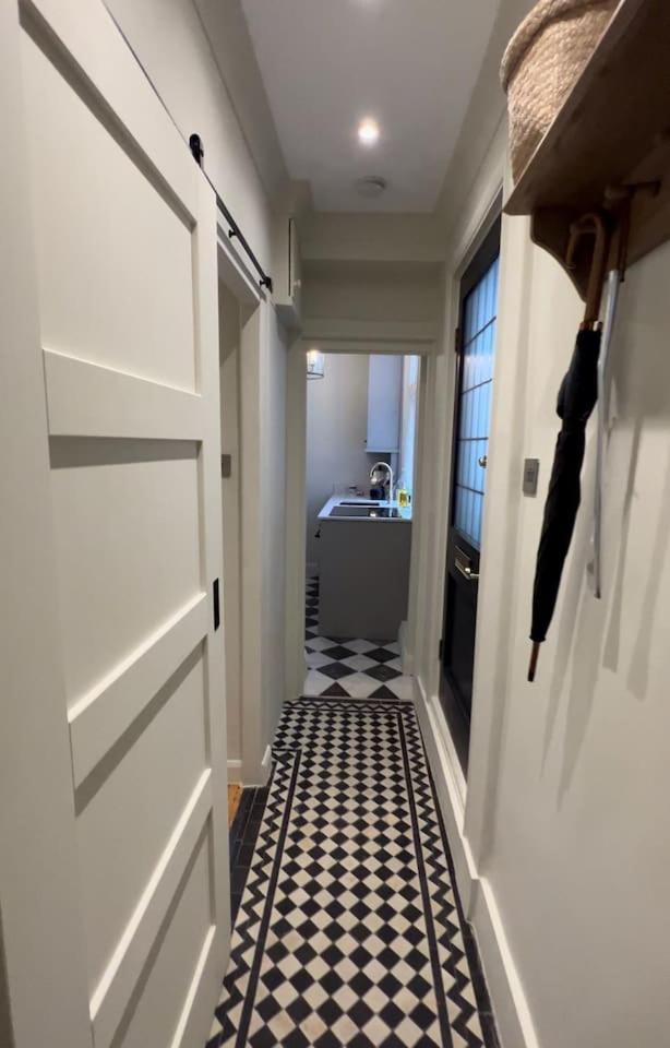 Luxury London English Charm 외부 사진
