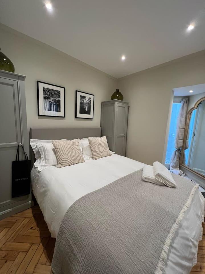 Luxury London English Charm 외부 사진